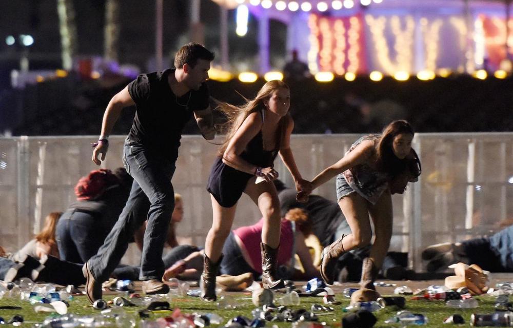 After Las Vegas massacre, Trump silent on gun control