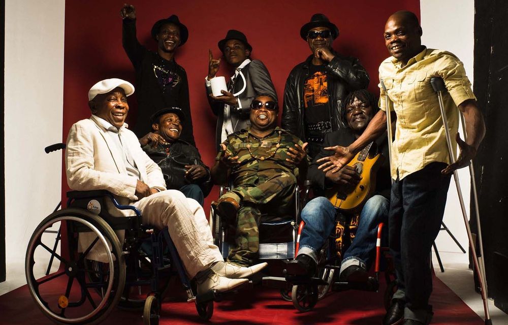 Staff Benda Bilili — Bouger Le Monde!