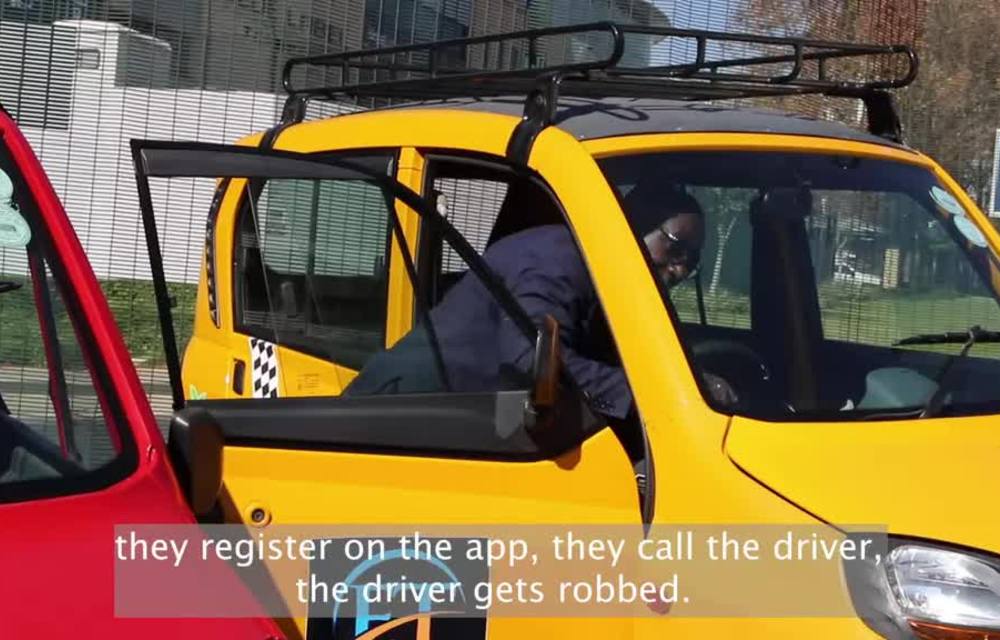 Tiny taxi offers a cute alternative