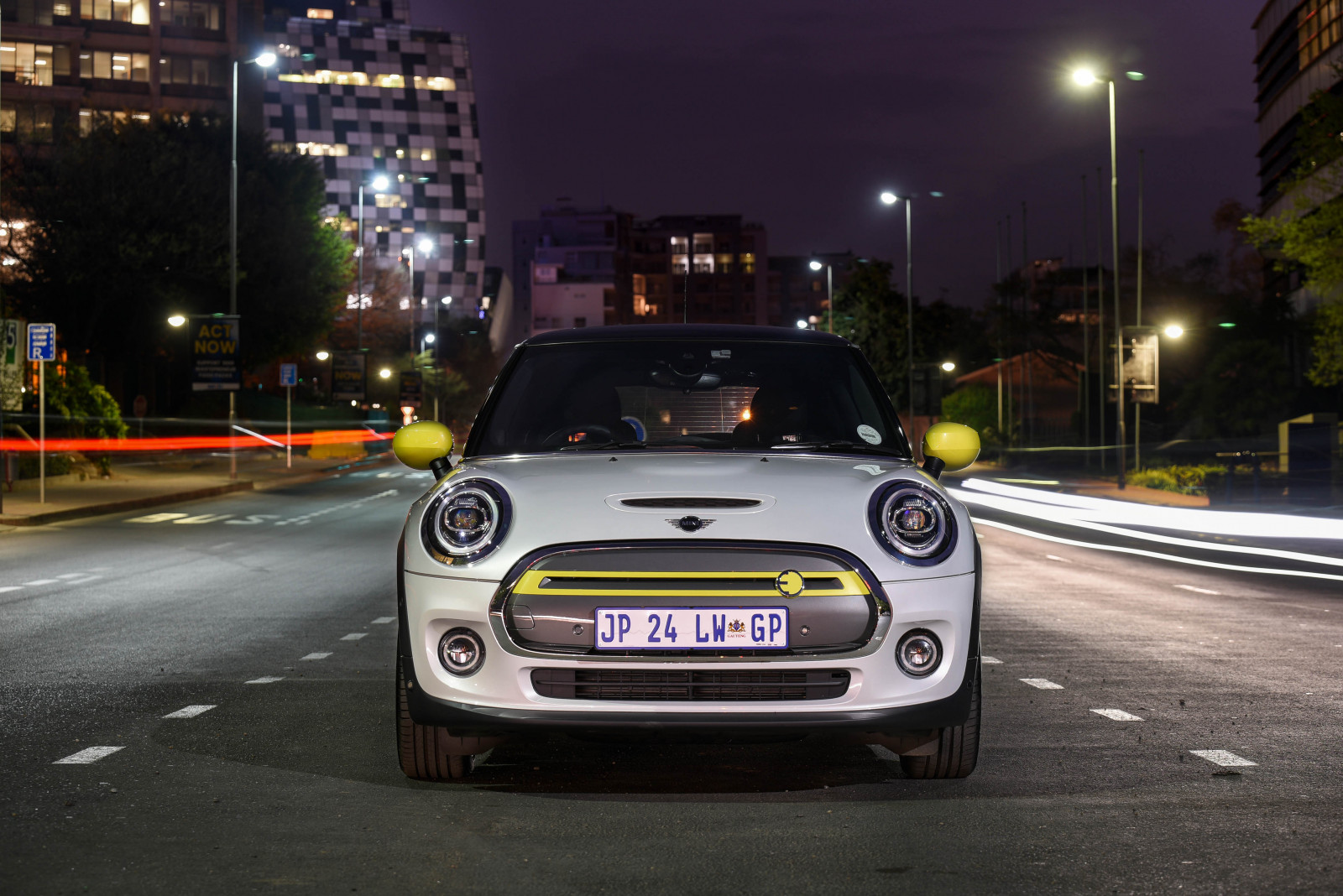 Mini Cooper SE: Can a retro icon light up SA’s electric future?